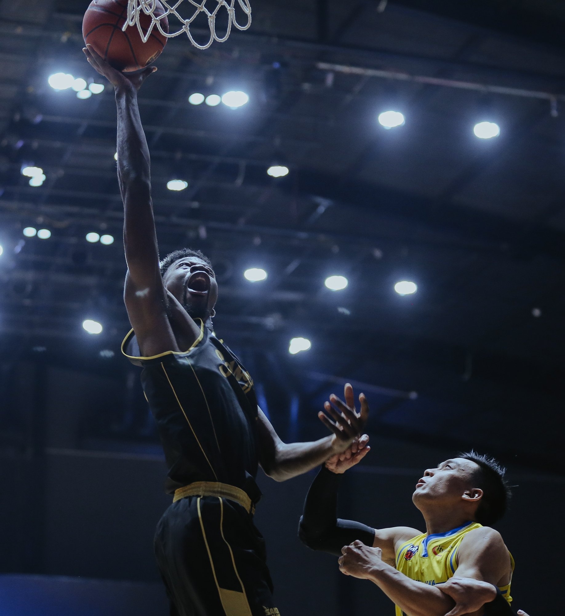 Cau thu bong ro Viet kieu Christian Juzang anh 5