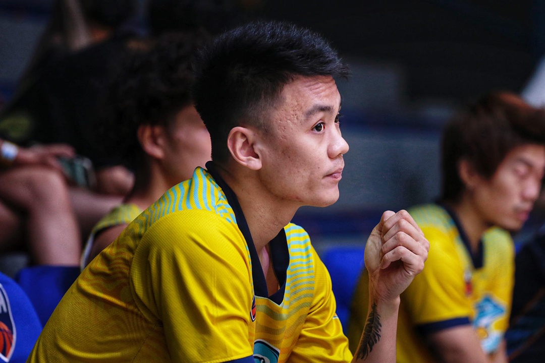 Cuu tuyen thu bong ro Viet Nam trai long khi giai nghe o tuoi 26 hinh anh