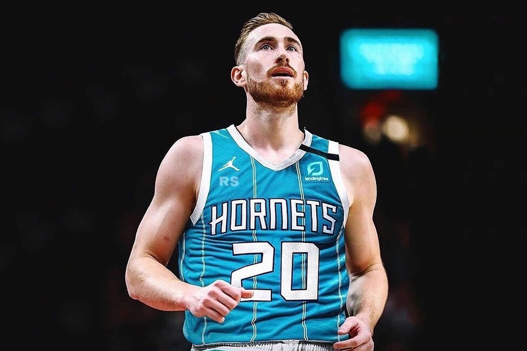 Sao NBA nhan luong 120 trieu USD khi gia nhap doi cua Michael Jordan hinh anh