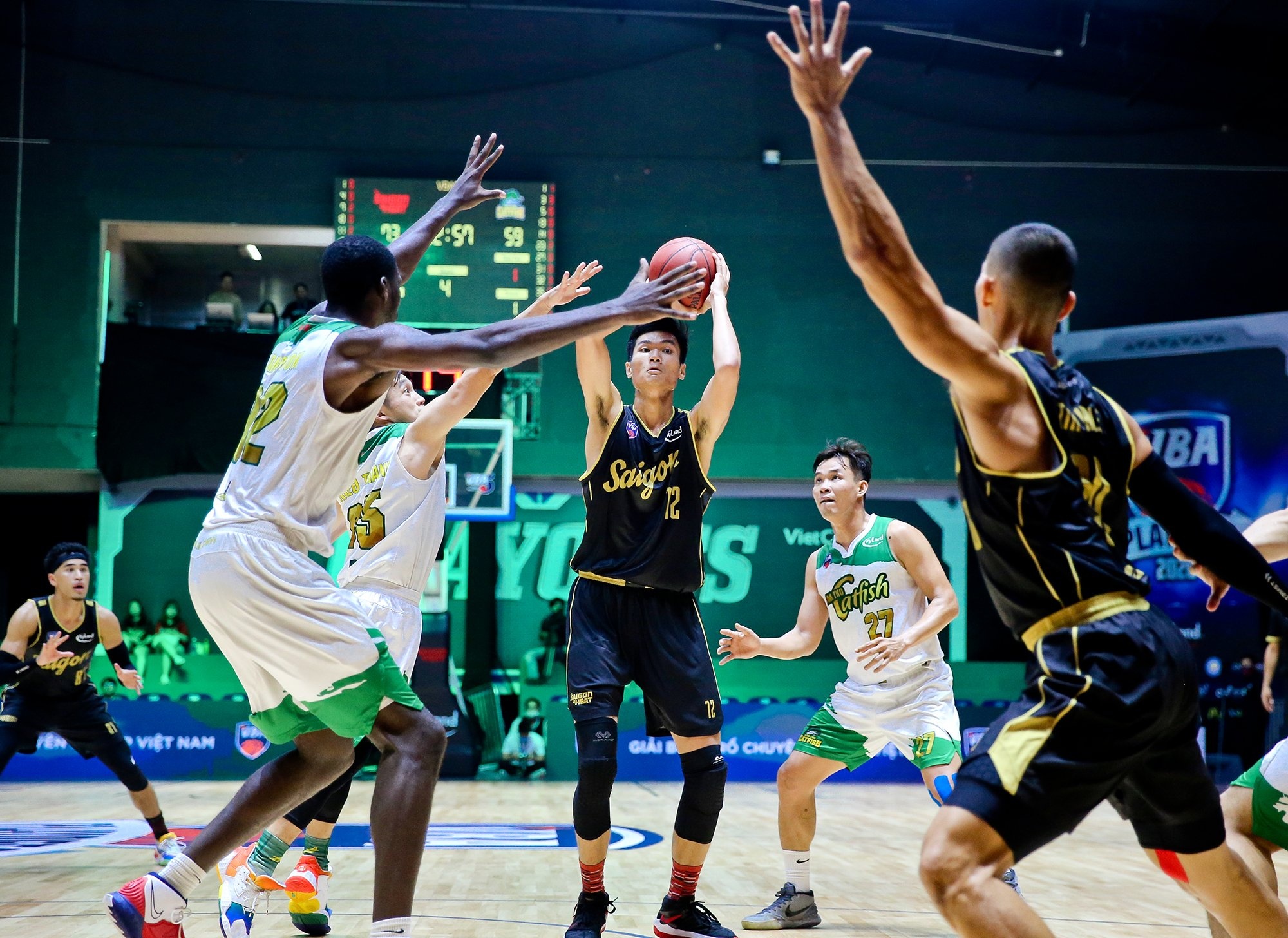 Cau thu bong ro Viet Nam cao nhat anh 7