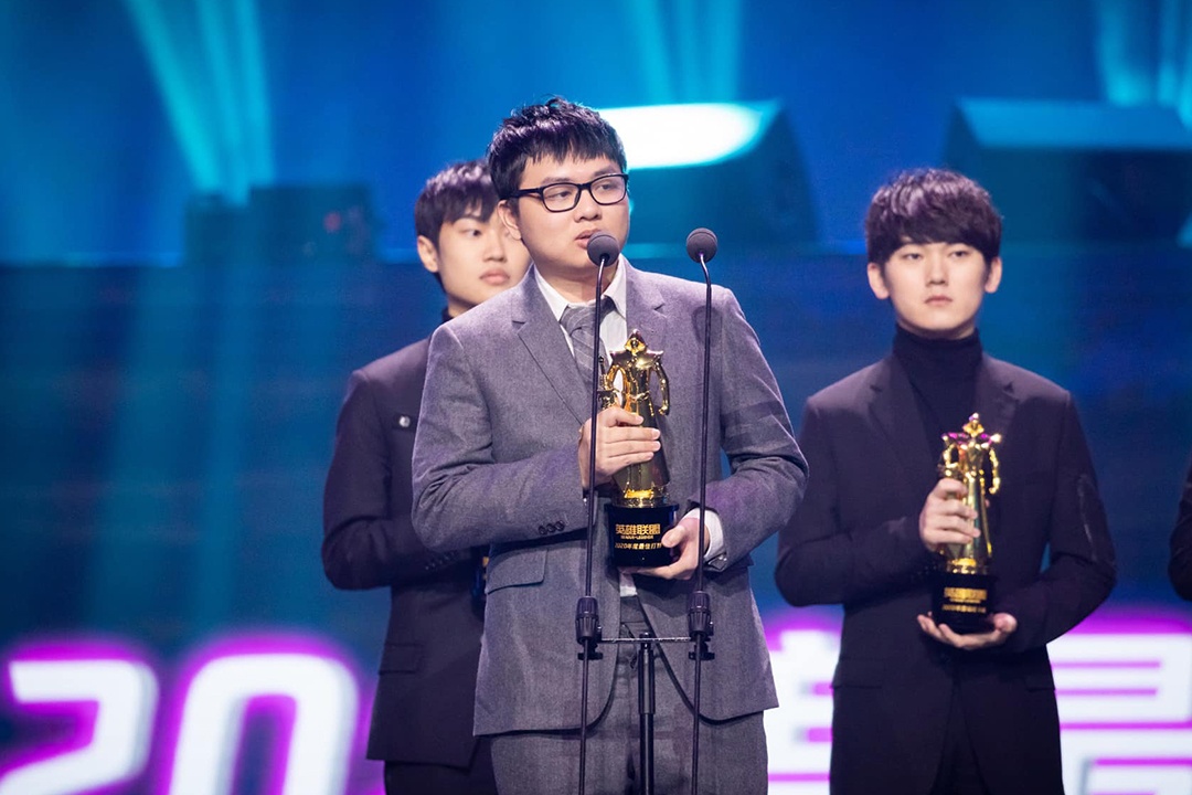 Sofm,  Levi,  Dia1,  Zeros,  Slayder anh 2