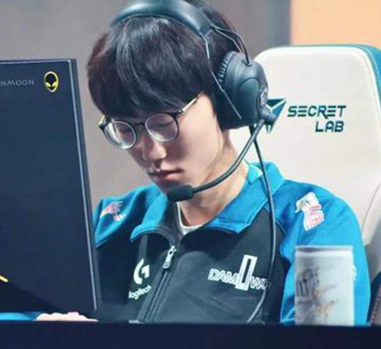 Giac ngu cua VDV eSports anh 1