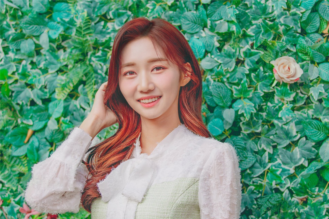 Nu MC tai nang cua LMHT Han Quoc hinh anh