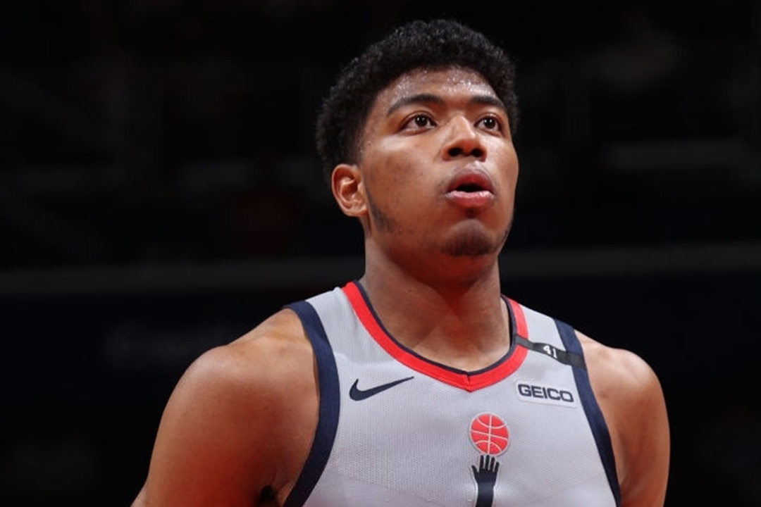 Tuyen thu Nhat Ban choi an tuong giup Wizards vao play-off hinh anh