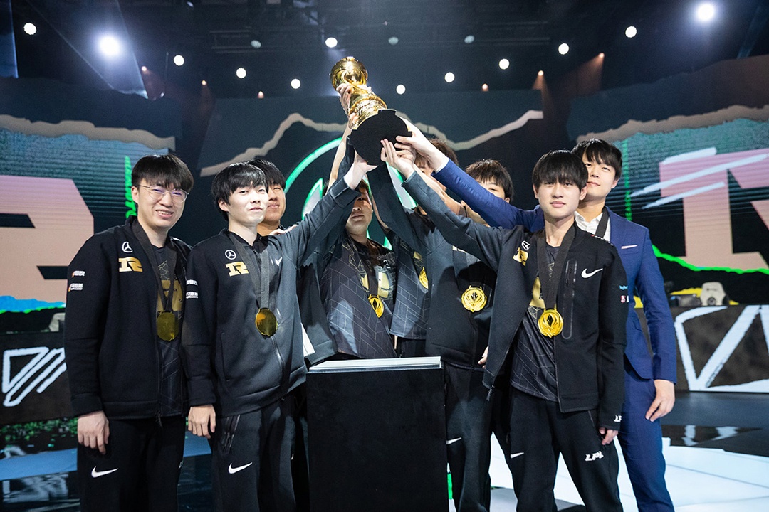 'Lien Minh Huyen Thoai Trung Quoc co nhieu doi manh nhu RNG' hinh anh