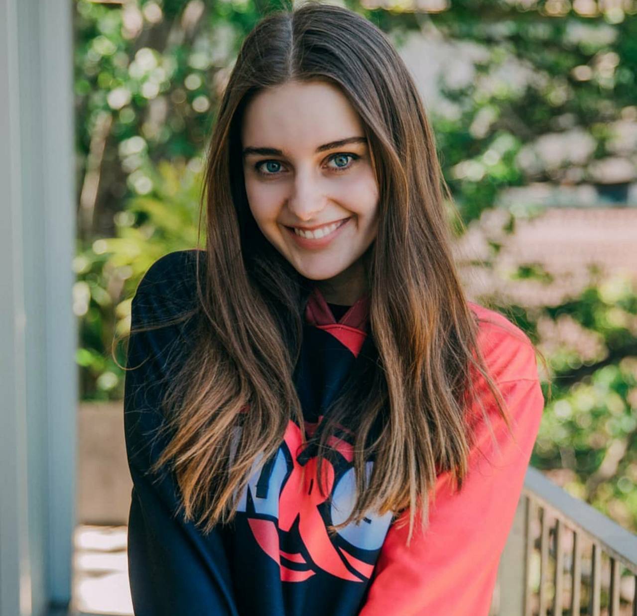 Kathleen "Loserfruit" Belsten anh 8