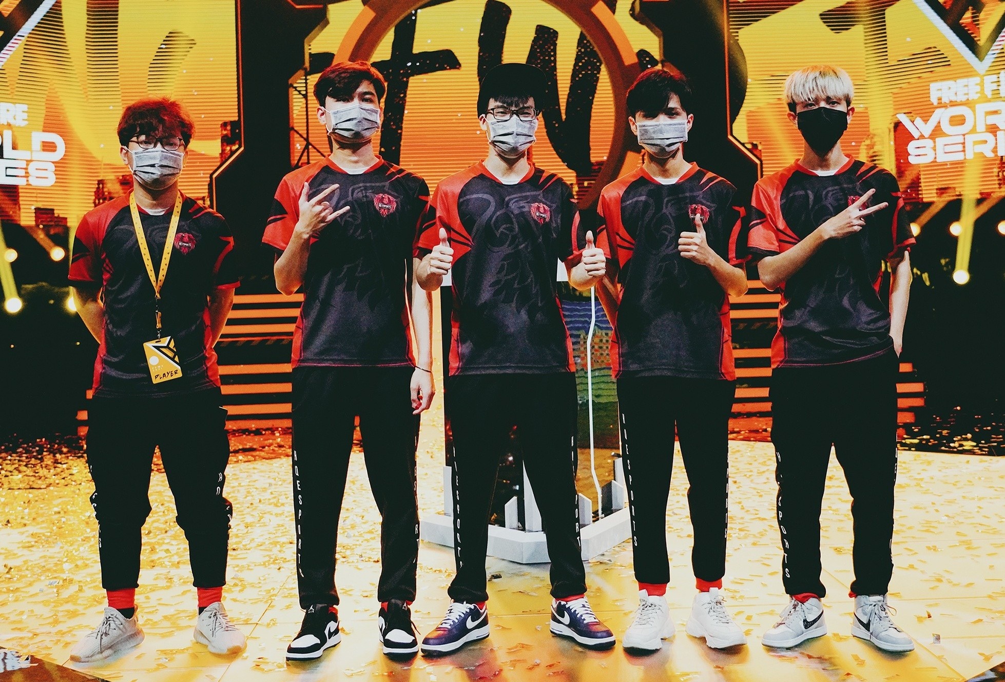 HQ Esports vao top 5 CKTG 2021 tua game Free Fire hinh anh