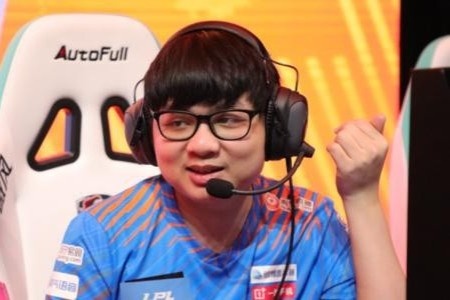 Doi cua SofM thua tran thu 2 lien tiep hinh anh