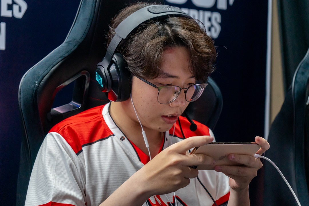 Hai doi Viet Nam ghi dau an trong ngay dau o Summer Super Cup 2021 hinh anh