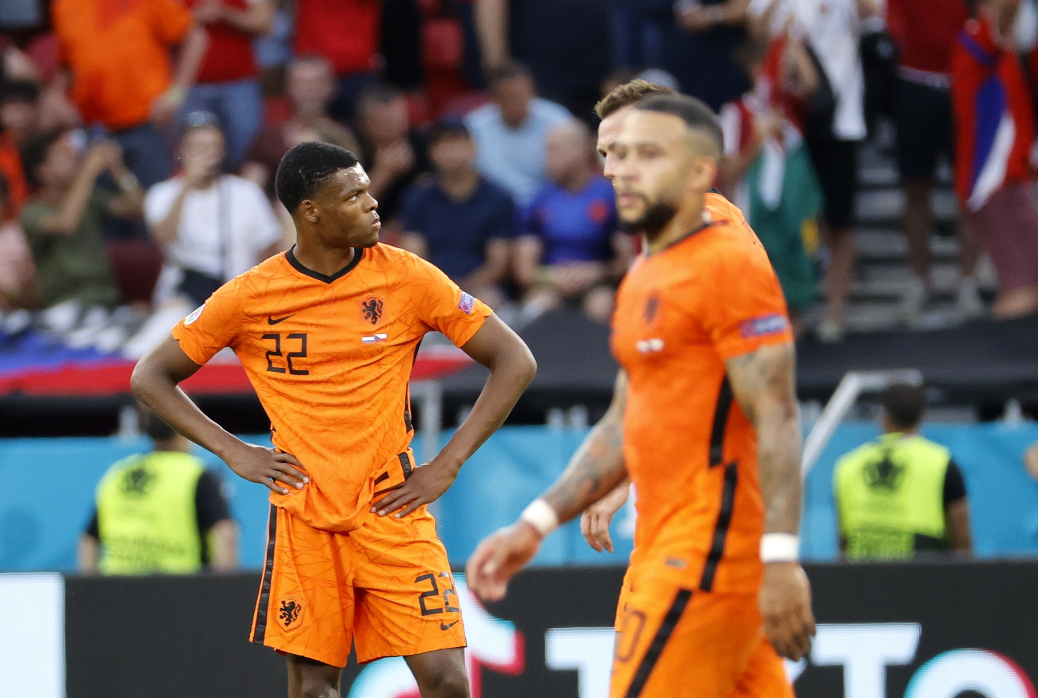 Ha Lan bi loai Euro 2020 anh 4