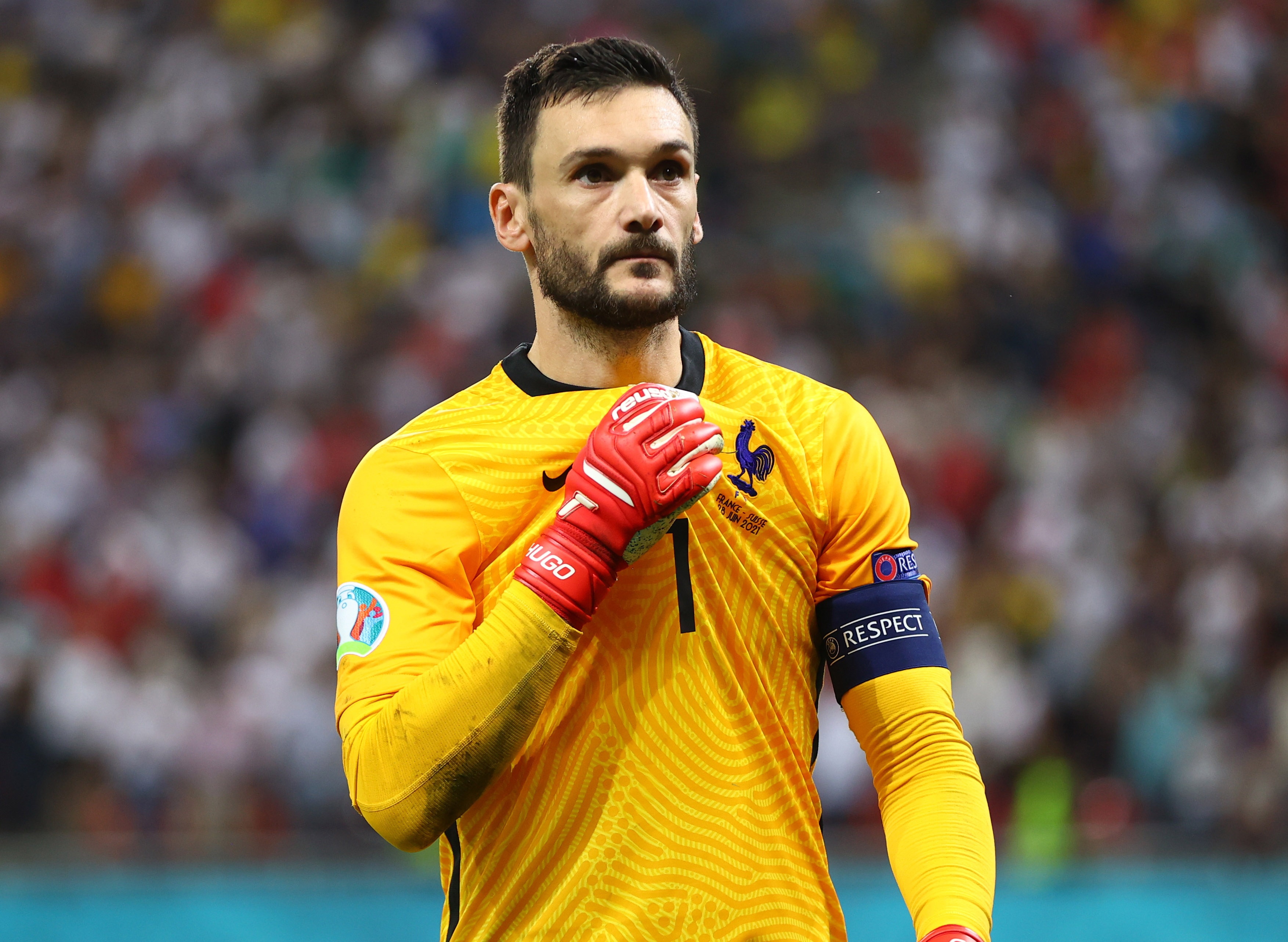 Lloris: 'Tat ca deu chiu trach nhiem cho that bai' hinh anh