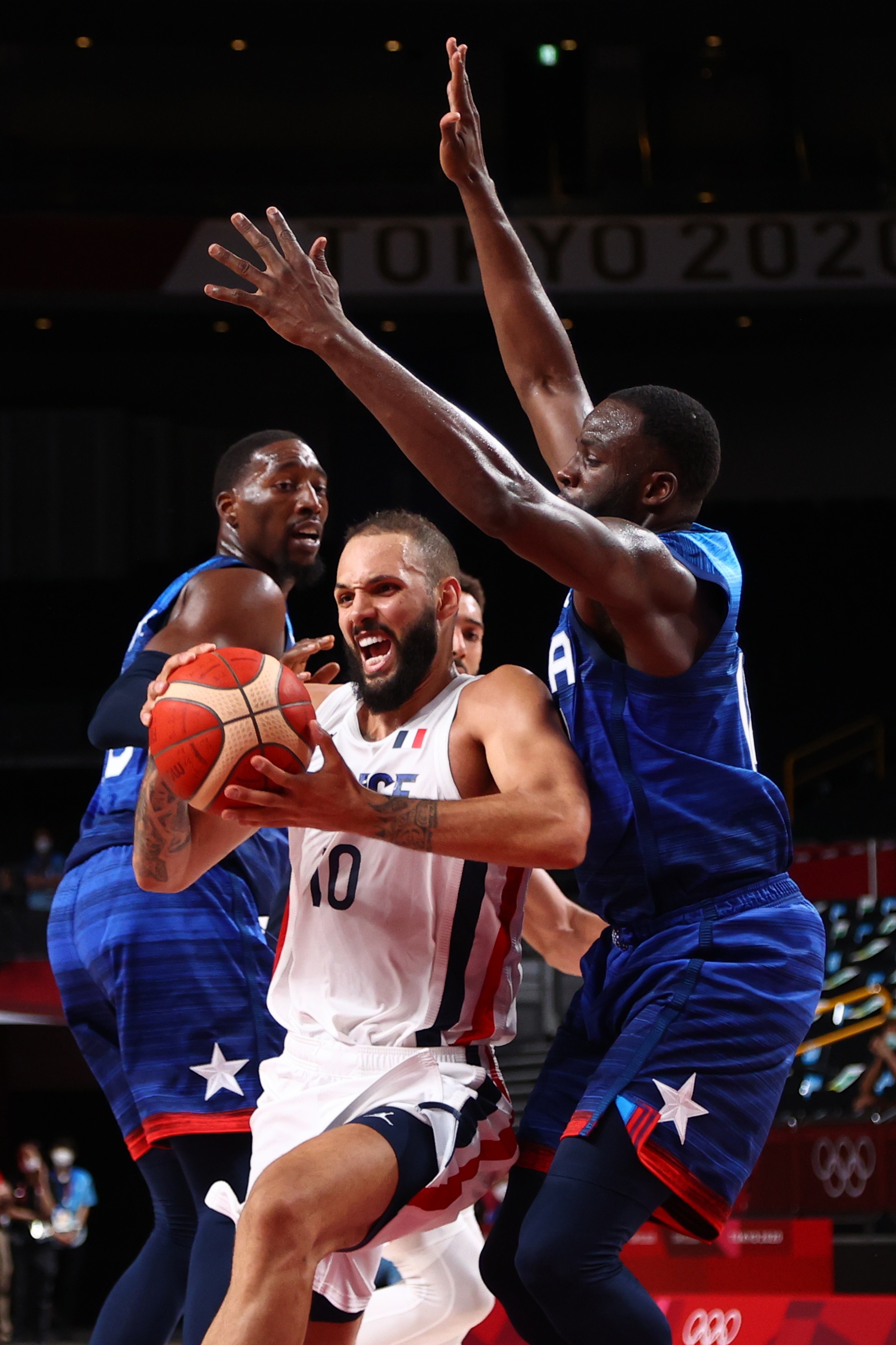 Tuyen bong ro My thua Phap anh 8