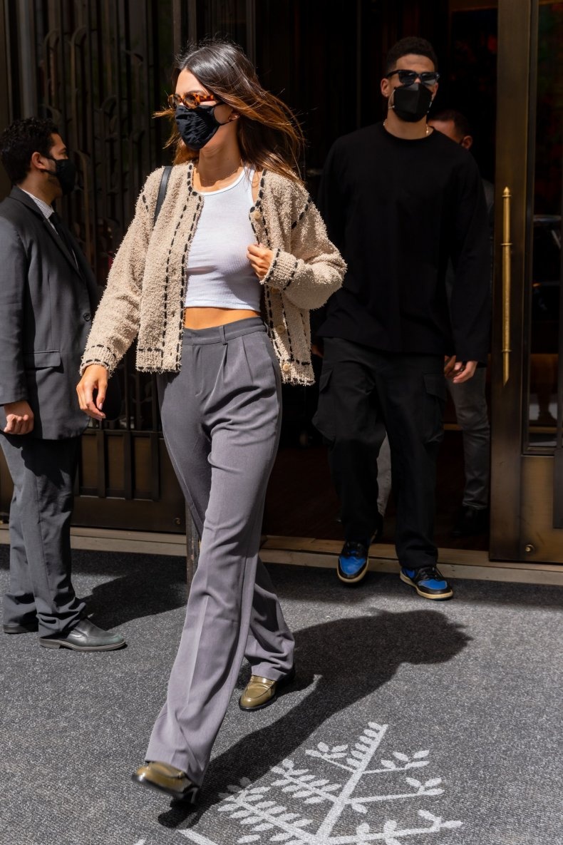 Kendall Jenner Devin Booker anh 9