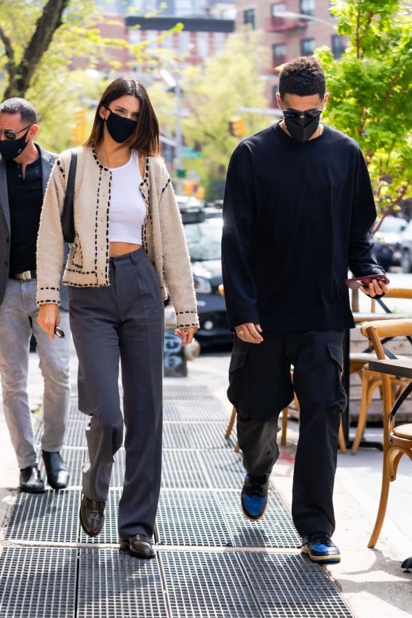 Kendall Jenner Devin Booker anh 3