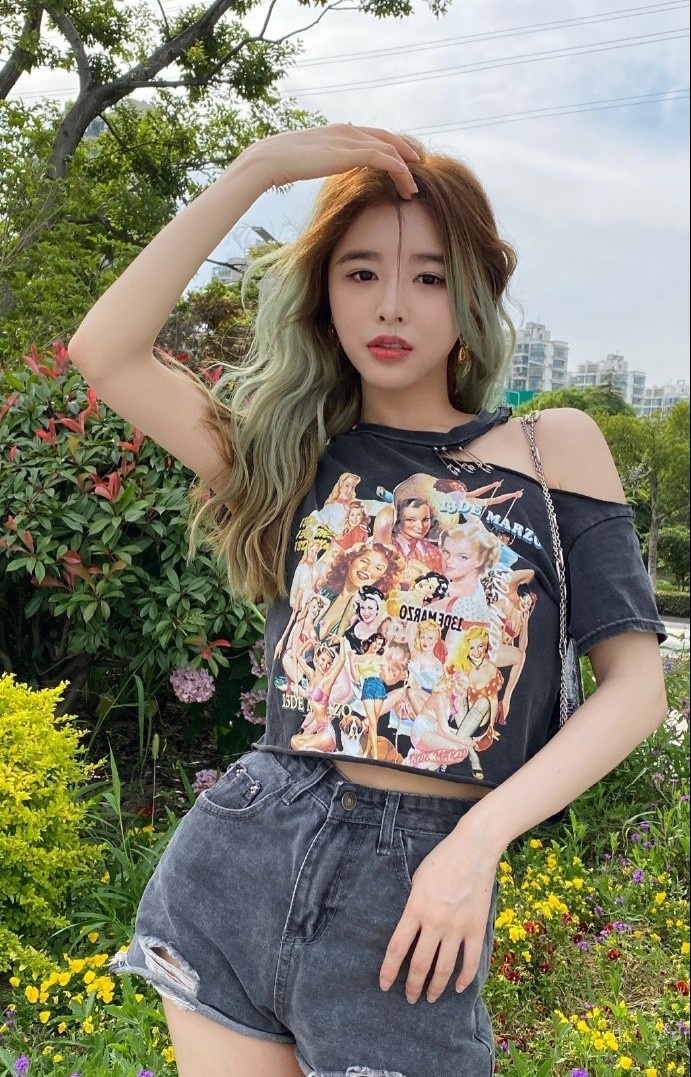 Vợ của Doinb ảnh 11 Vo cua Doinb anh 11