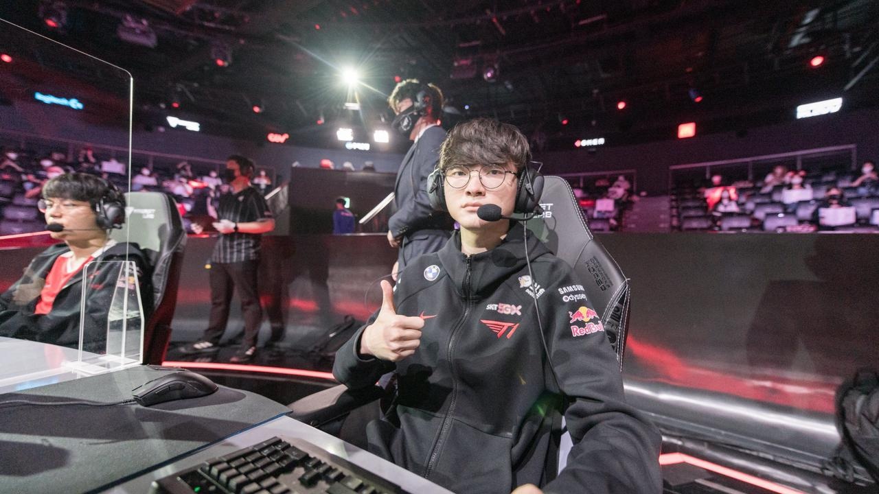 Faker bi pha dau xep hang anh 1