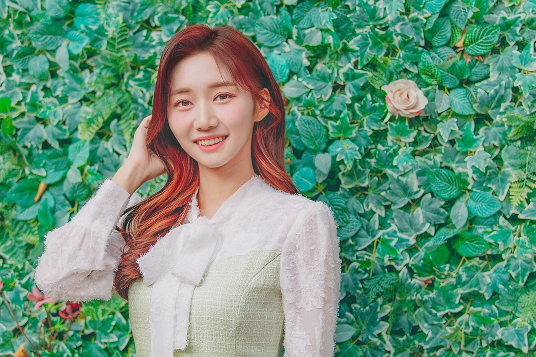 Nu MC Lien Minh Huyen Thoai xinh dep anh 3