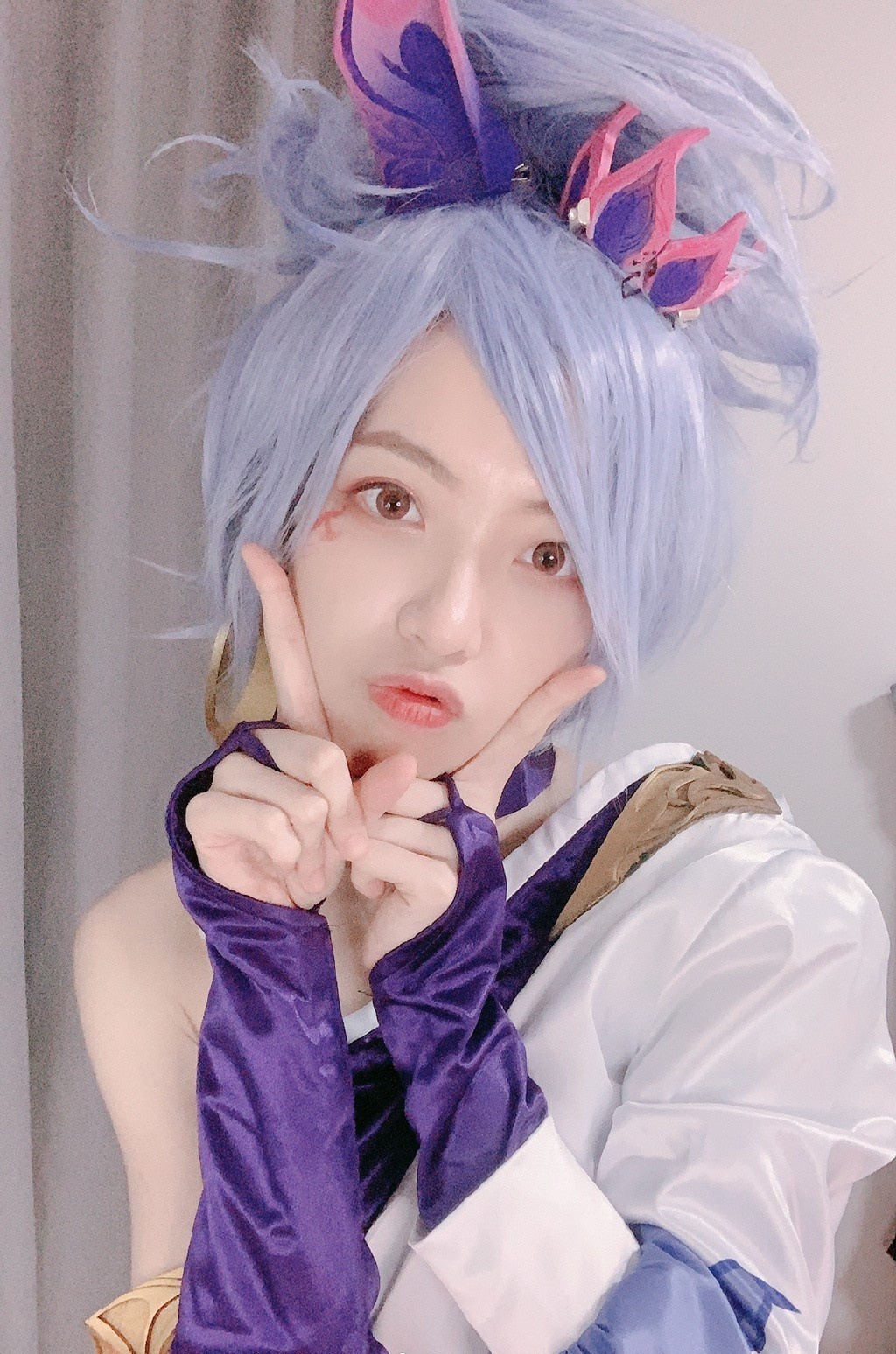 Nu MC Lien Minh Huyen Thoai xinh dep anh 15