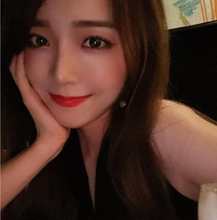 Nu MC Lien Minh Huyen Thoai xinh dep anh 26