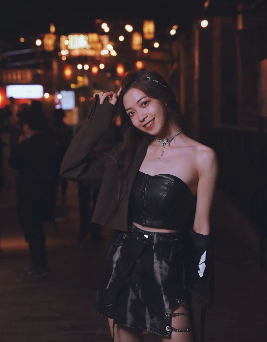 Nu MC Lien Minh Huyen Thoai xinh dep anh 17