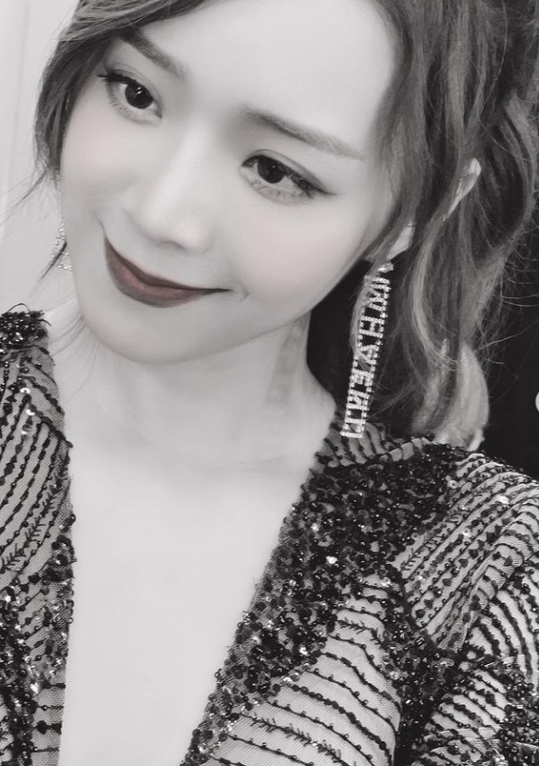 Nu MC Lien Minh Huyen Thoai xinh dep anh 27