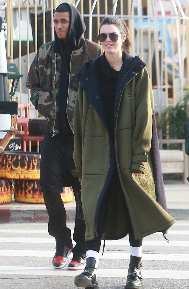 ban trai Kendall Jenner anh 9