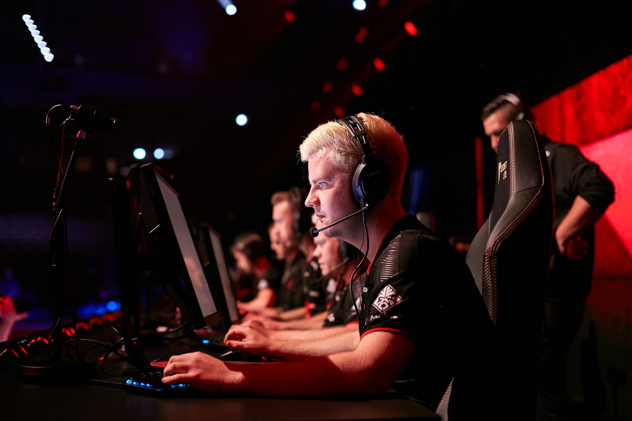 VDV eSports kiem trieu USD anh 16