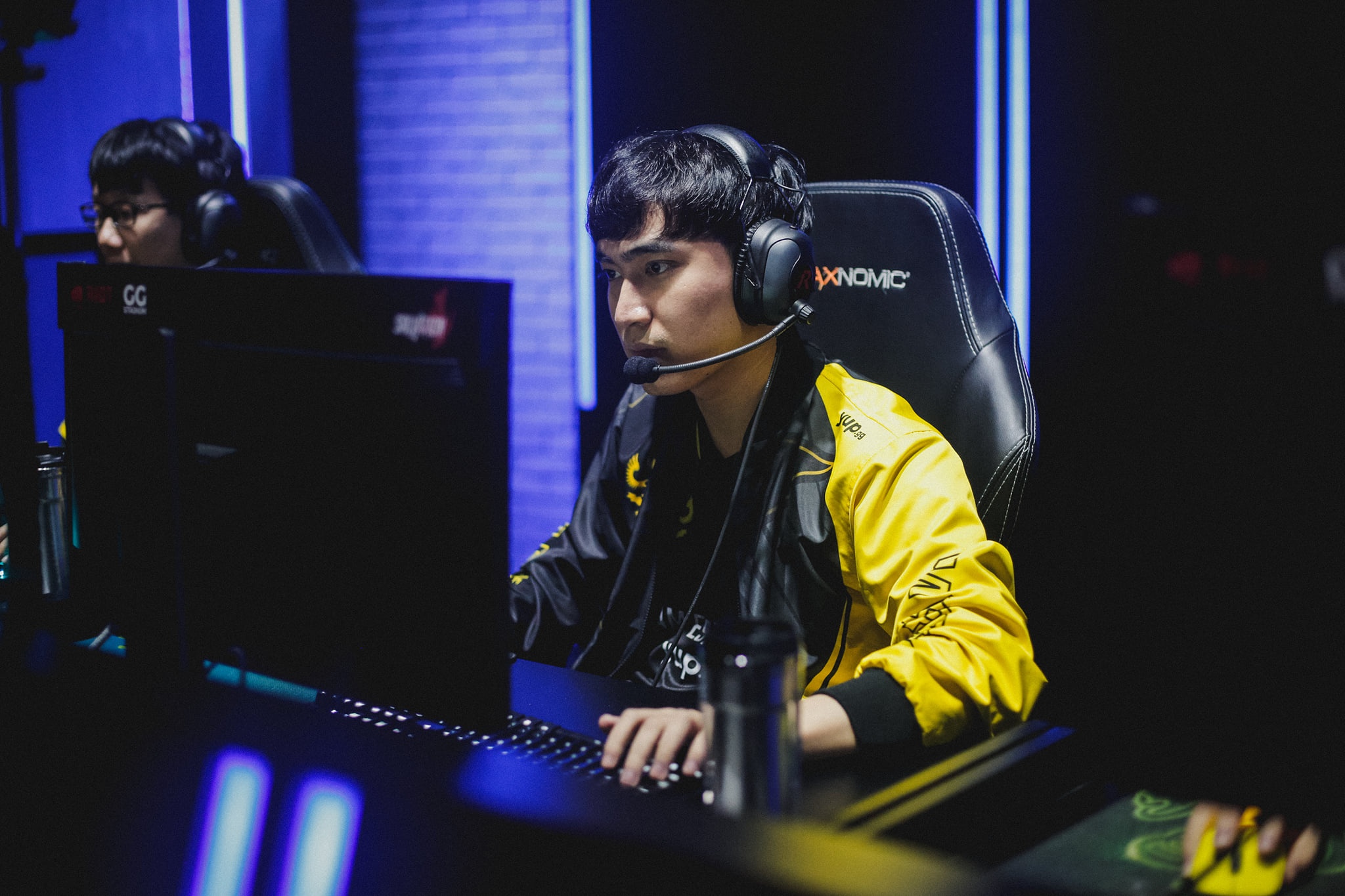 Vi sao VCS khong di Chung ket The gioi anh 1