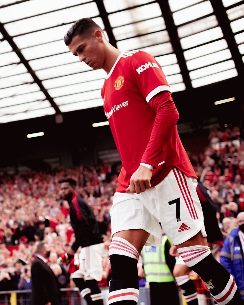 Tran dau tien cua Ronaldo cho MU anh 6