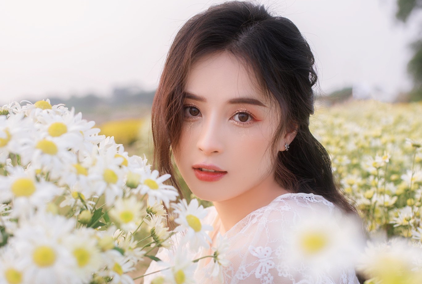 Thao Nari: 'Toi tung len Cao thu hon 70 sao o Lien Quan Mobile' hinh anh