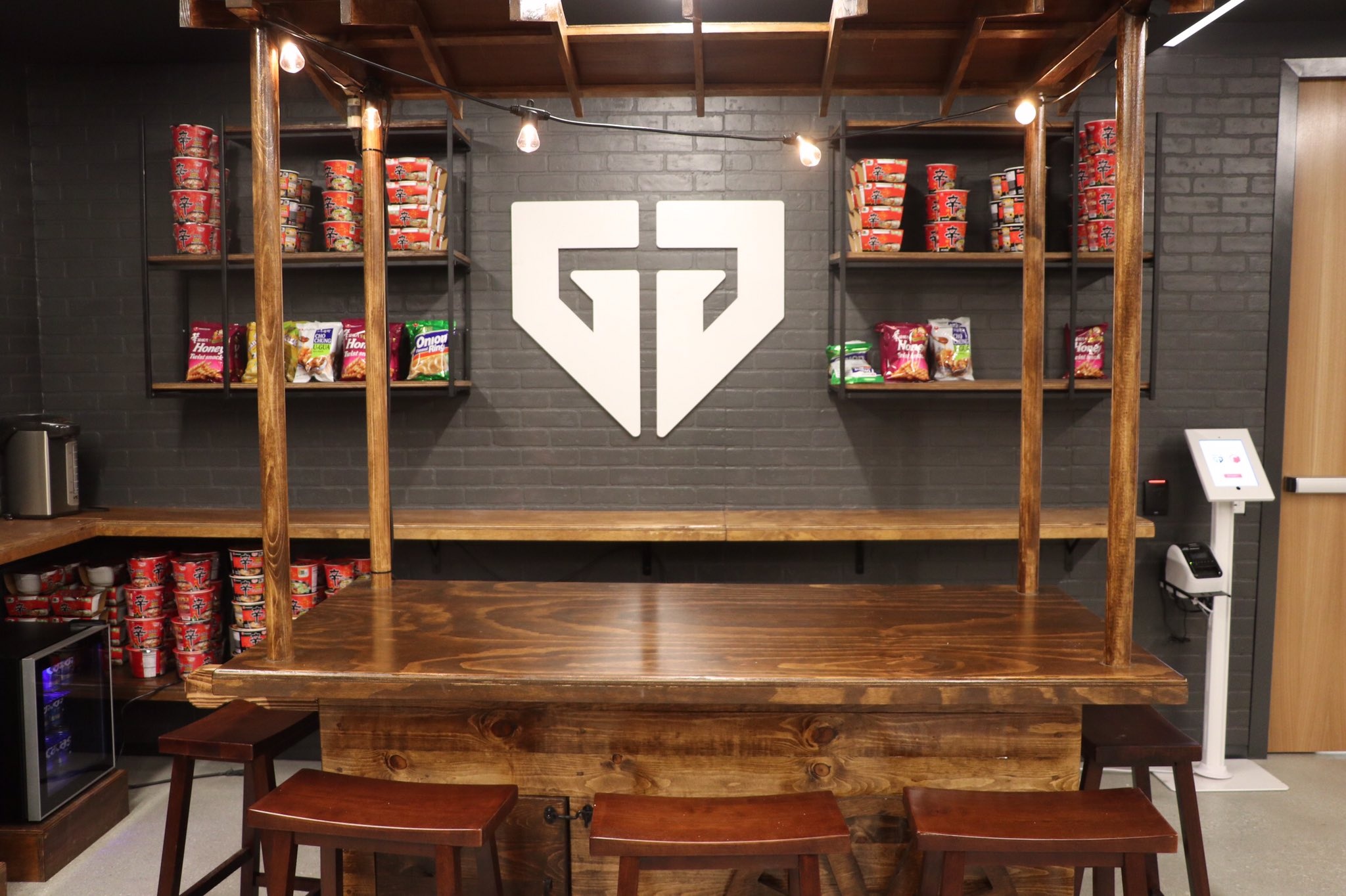 Gaming house cua Gen.G anh 18