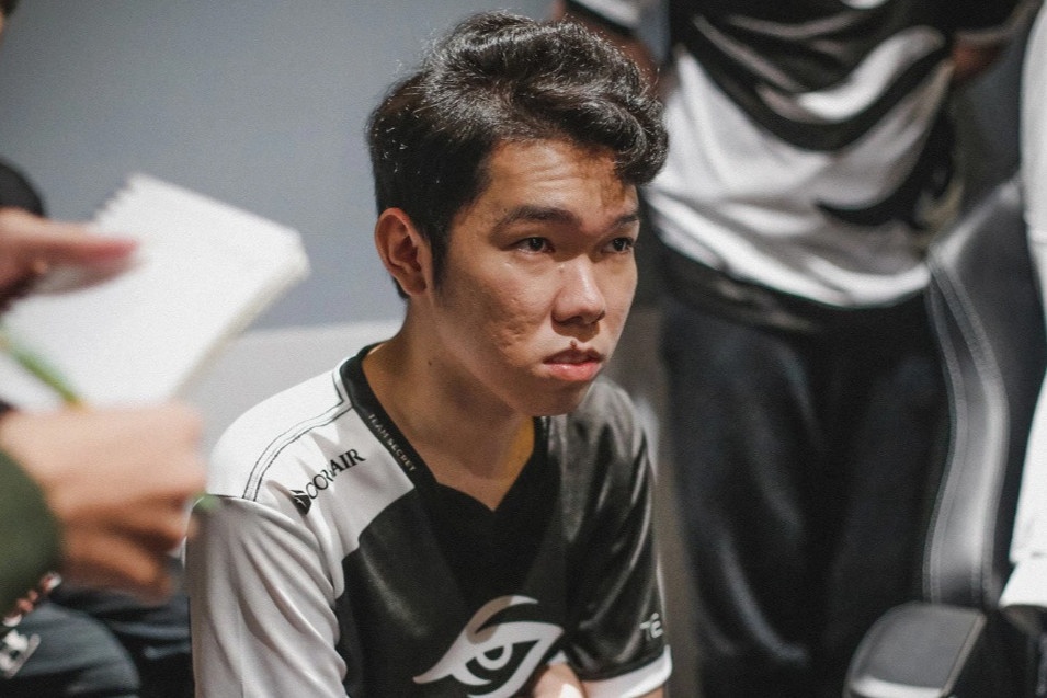 Slayder: 'Toi mat nhieu thu vi khong thi dau quoc te' hinh anh