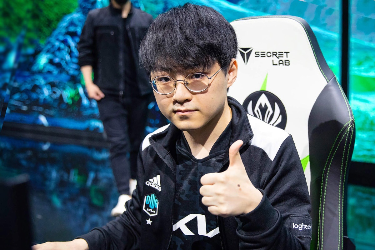 ShowMaker doi dau Faker o Chung ket The gioi hinh anh