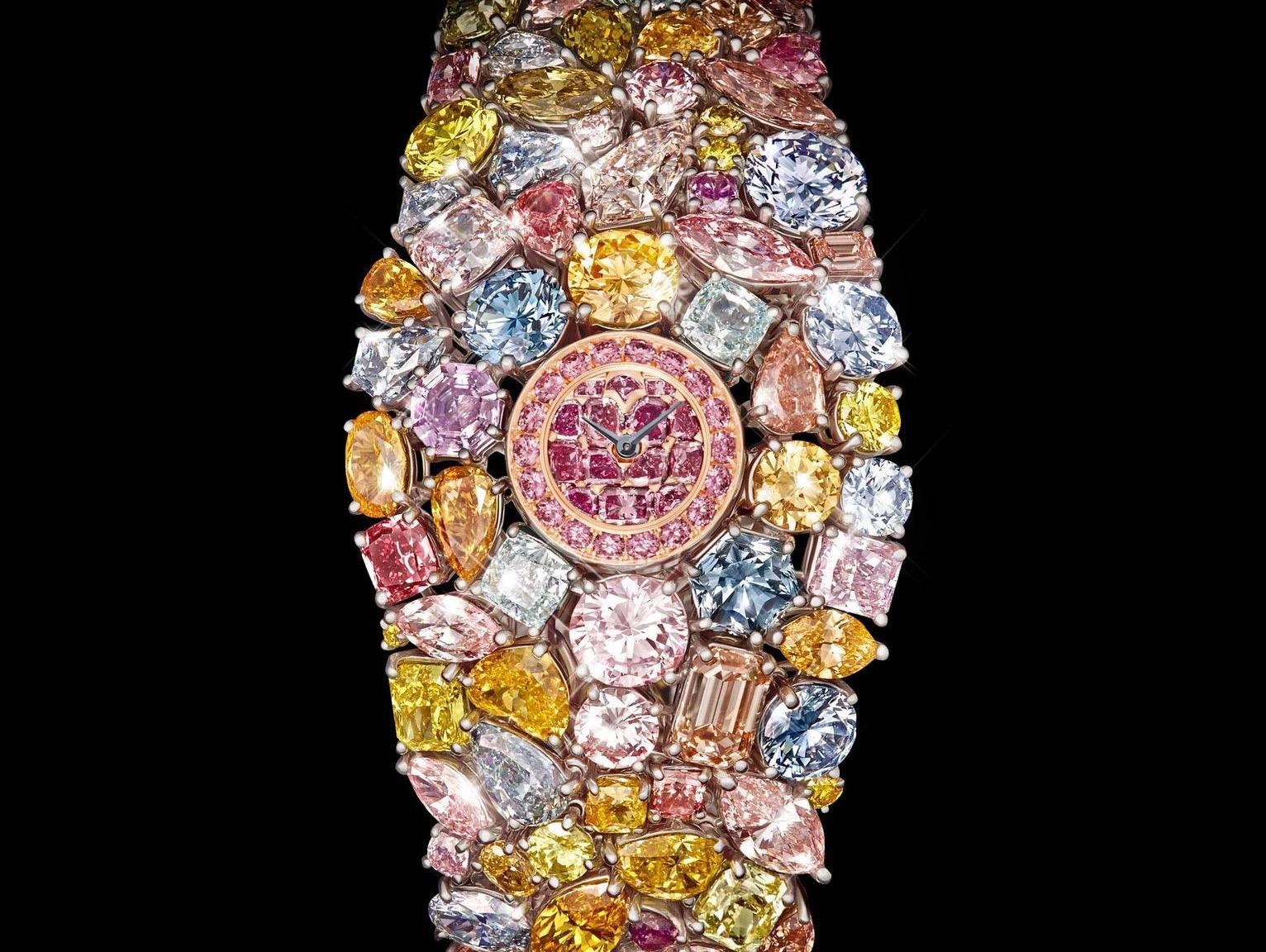 Chiec dong ho dat nhat the gioi co gia hon 1.200 ty dong hinh anh