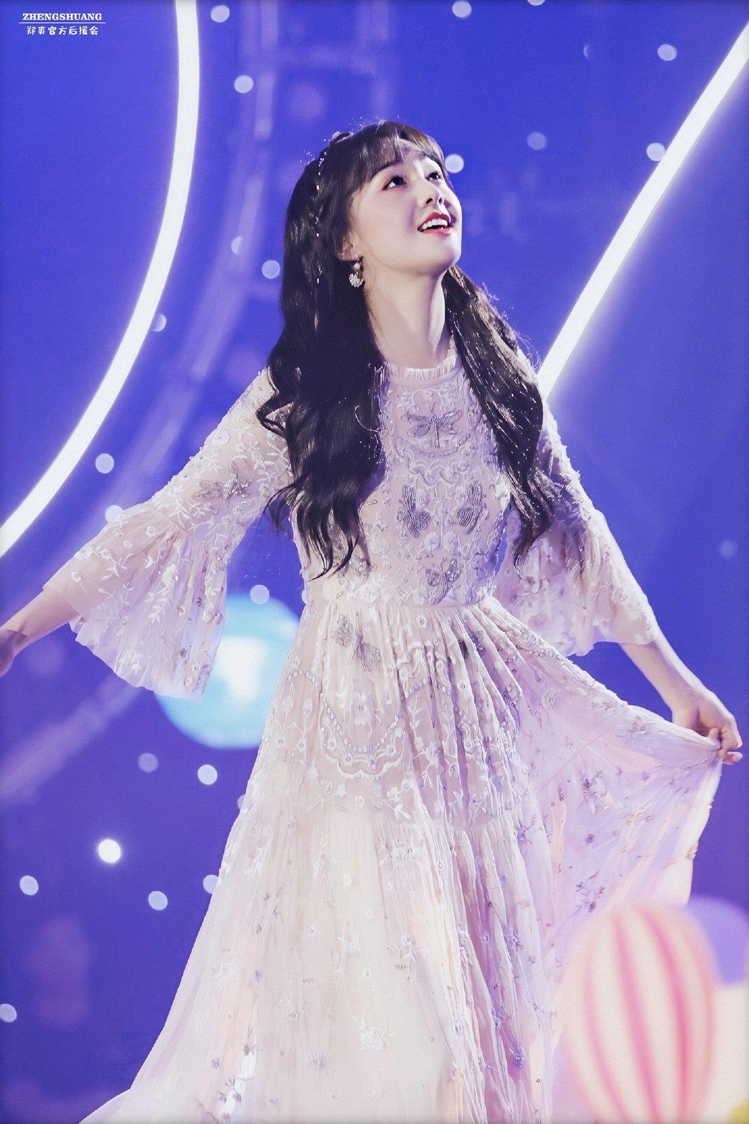 Sao Hoa ngu bi che mac xau vi qua gay anh 1