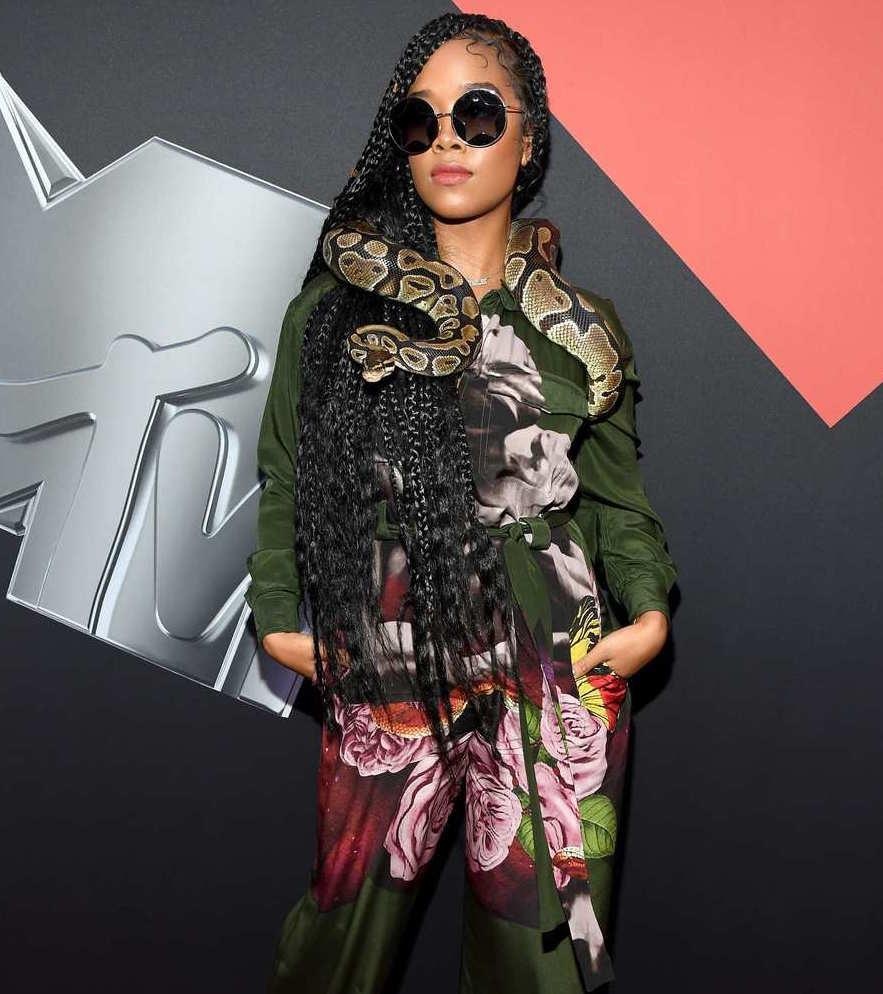 bo canh ca tinh nhat tham do VMAs 2019 anh 5