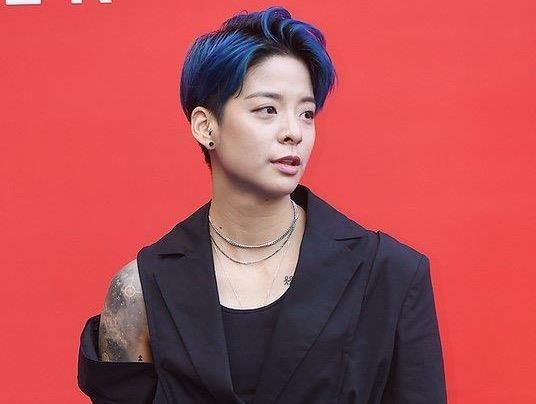 Gu thoi trang tomboy 'doc nhat' showbiz Han cua Amber hinh anh