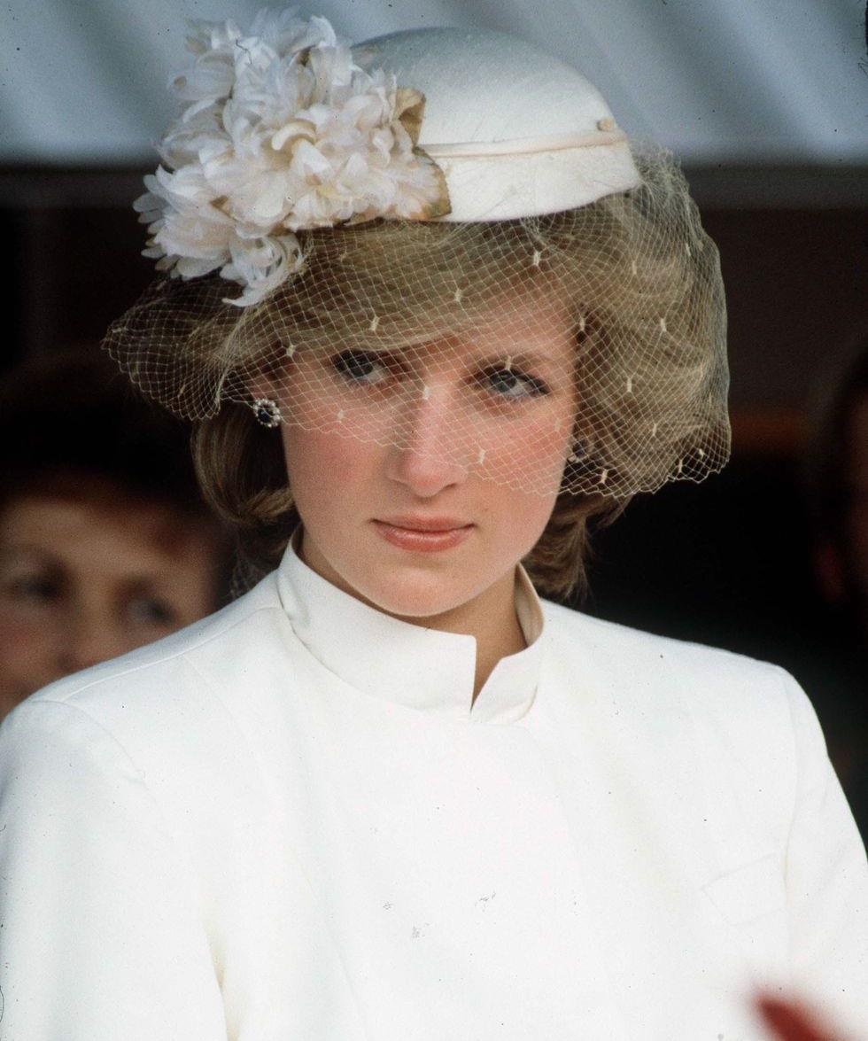 thoi trang dang cap cua cong nuong Diana anh 4