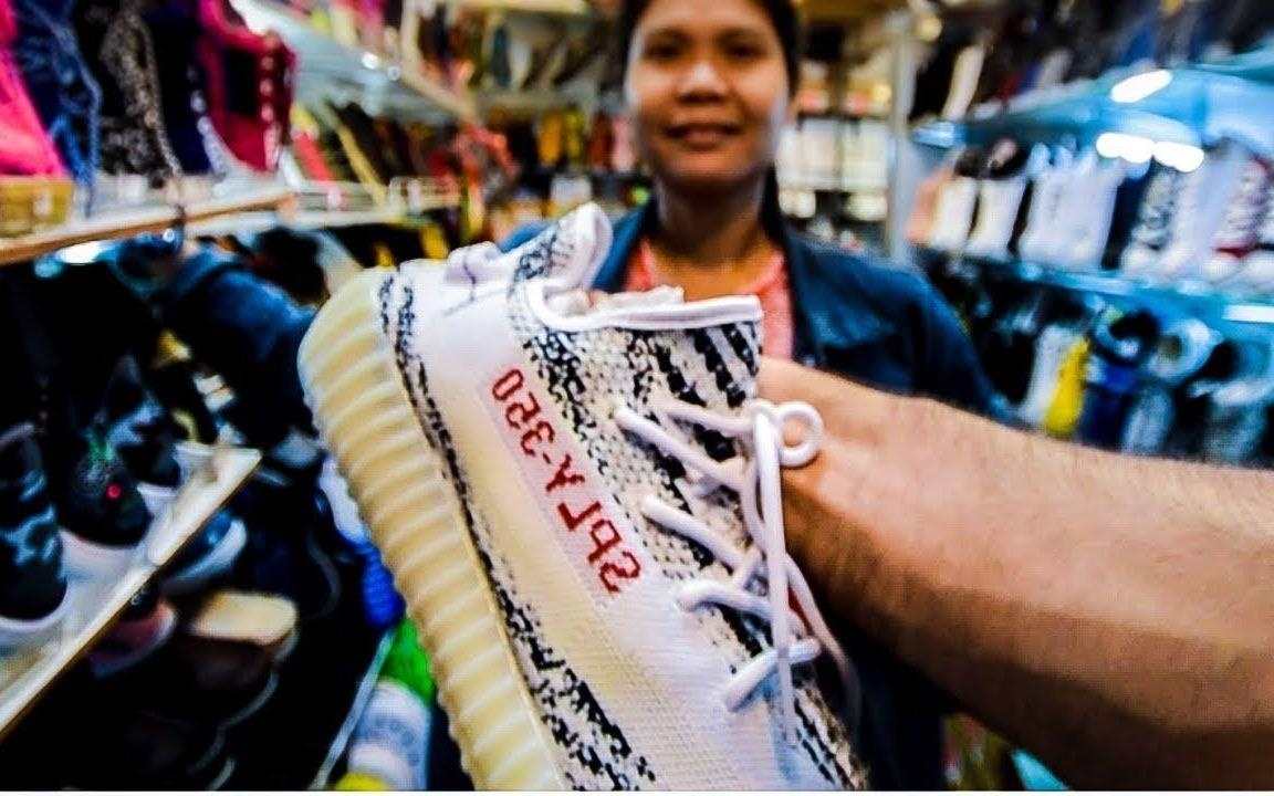 Mua hang fake voi gia re khong tuong tai cho Viet Nam hinh anh