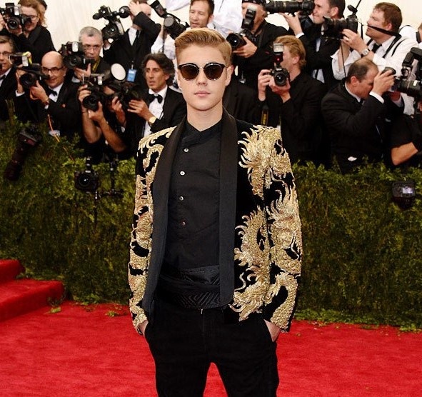 Justin Bieber mac dep anh 8