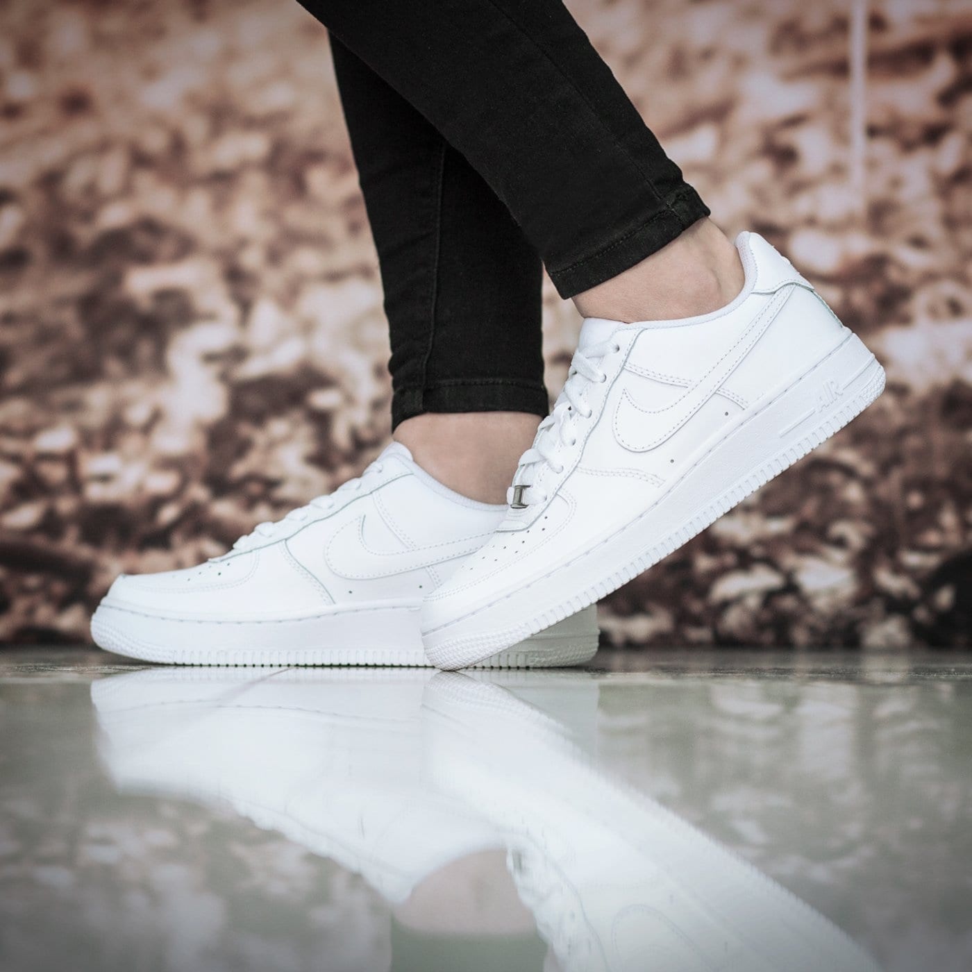 Nike Air Force 1 đắt nhất ảnh 1 Nike Air Force 1 dat nhat anh 1