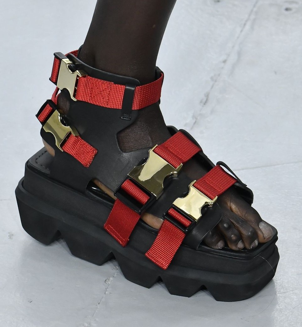 giay cao got di anh 8