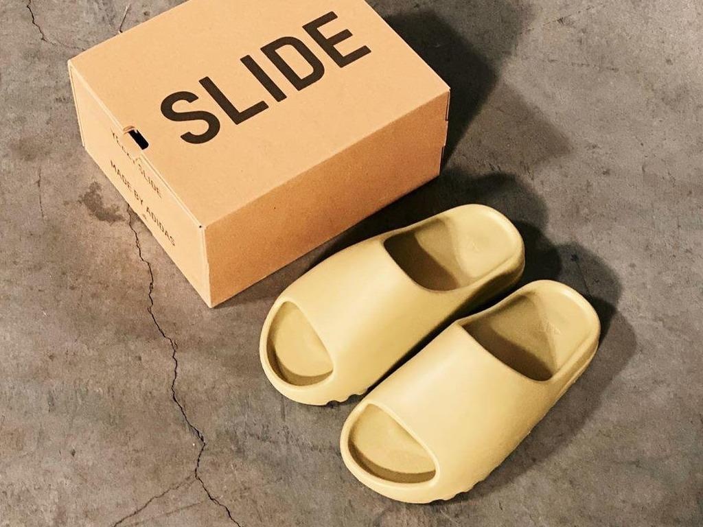 Khong phai giay, Yeezy se ra mat doi dep le gia chi 1,2 trieu dong hinh anh