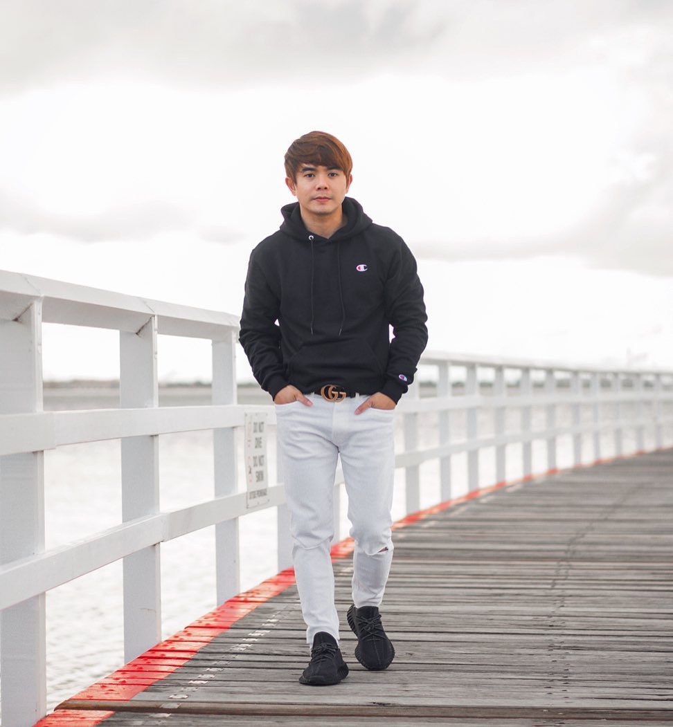 adidas yeezy 350 v2 anh 7