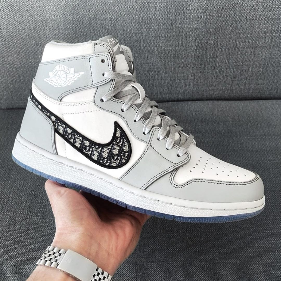 Nike Dior ảnh 1 Nike Dior anh 1