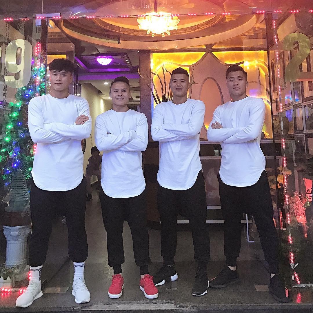 quang hai di giay gi anh 9