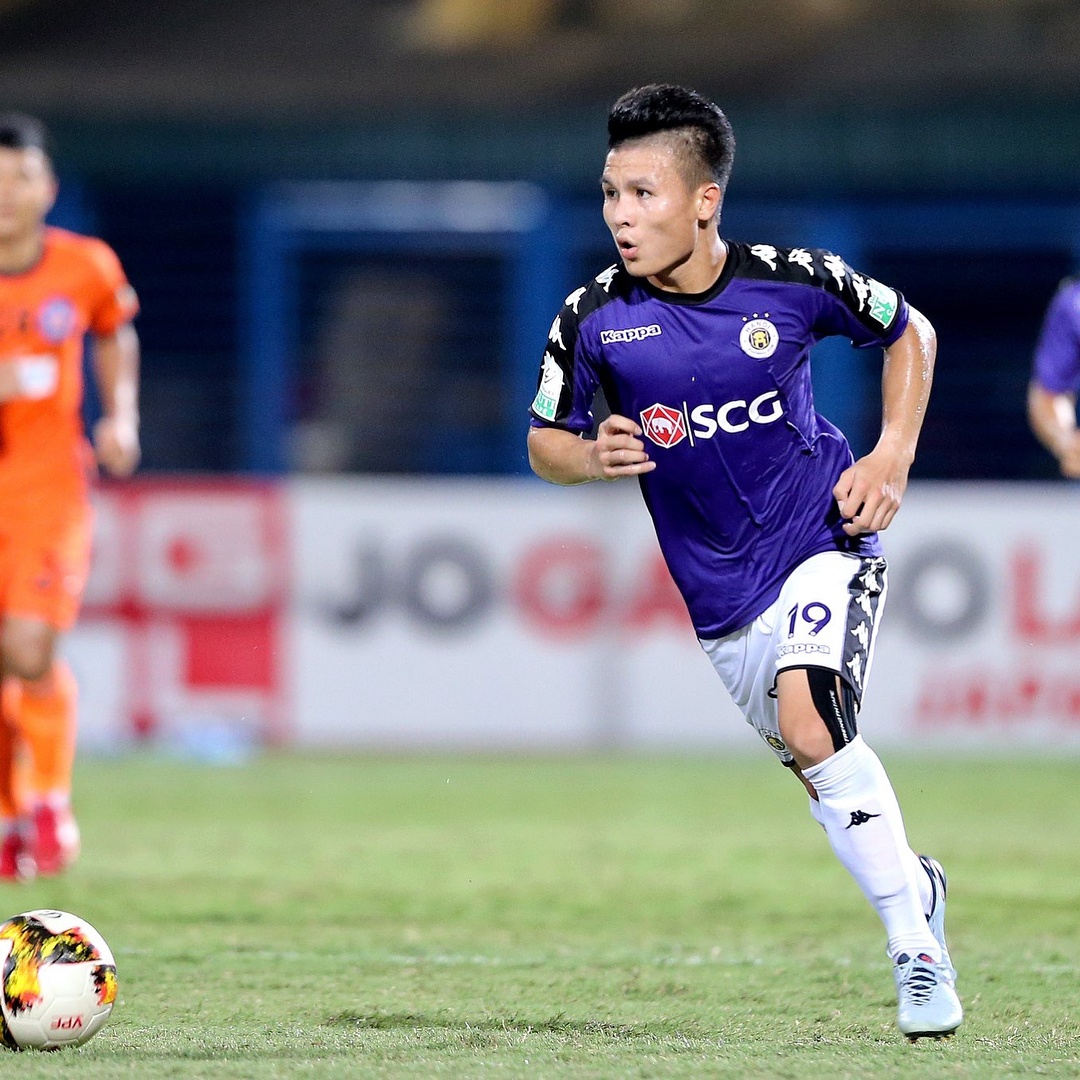 quang hai di giay gi anh 1