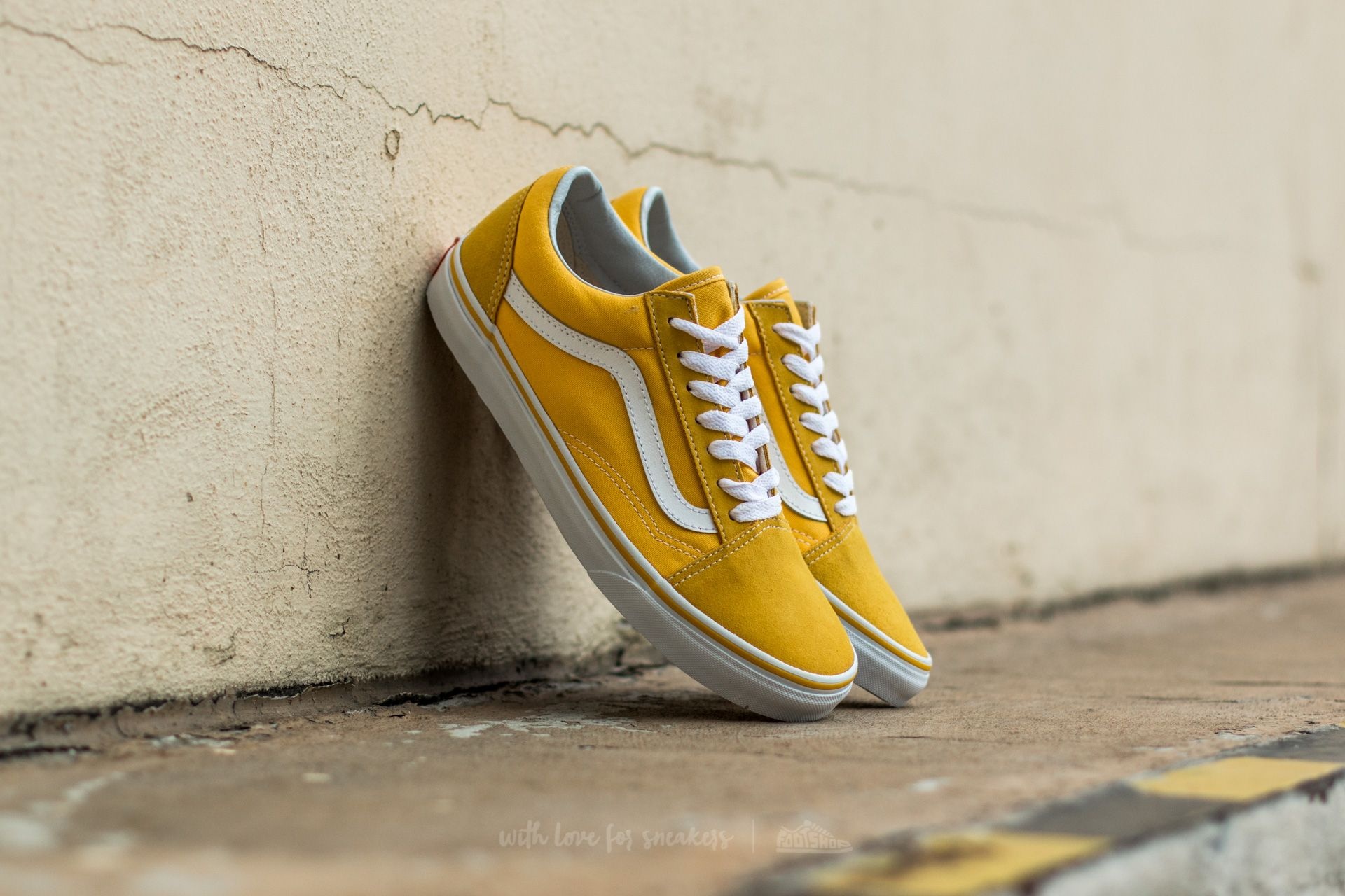 nam Canh Ty mac gi anh 23