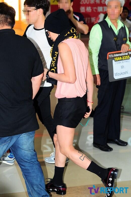 G-Dragon mặc dị ảnh 8 G-Dragon mac di anh 8