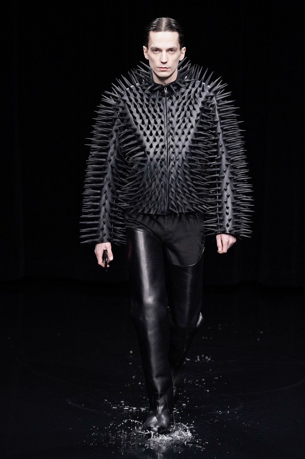 Balenciaga Fall Winter 2020 ảnh 10 Balenciaga Fall Winter 2020 anh 10